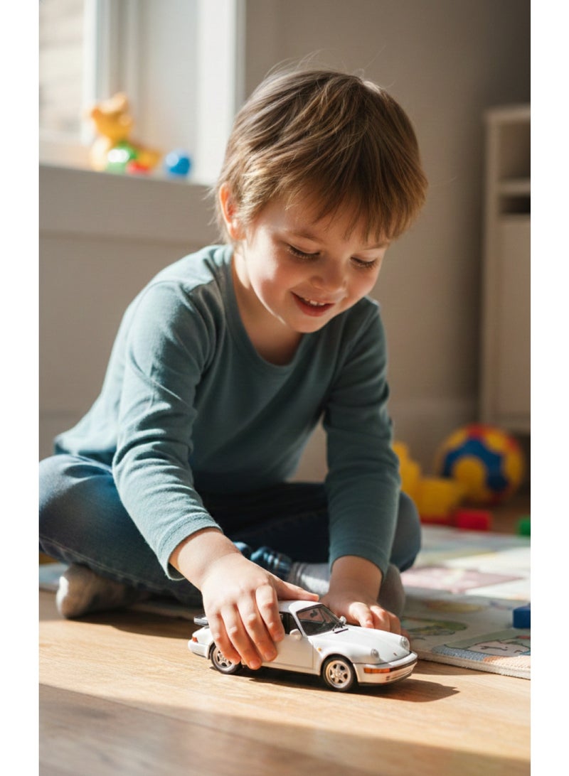 Welly Porsche 911 Turbo Diecast Model Car – 1:24 Scale White Vintage Sportscar Replica - Image 2